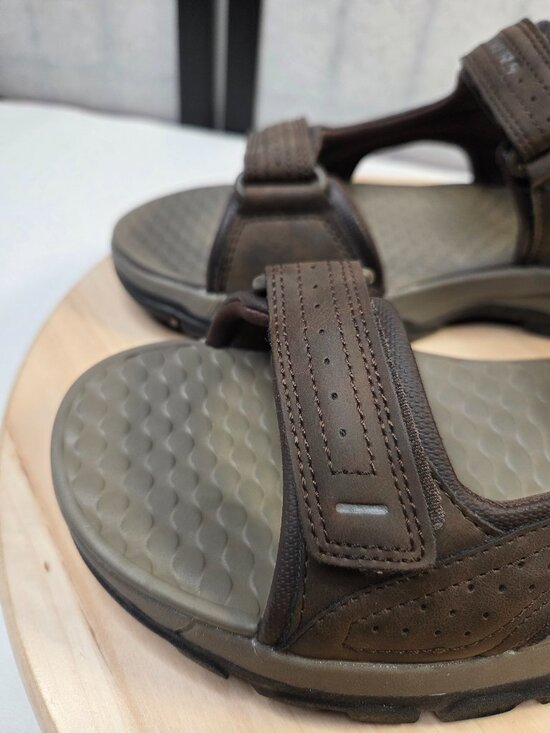 Skechers Tresmen Garo Chocolate Brown Relaxed Fit Sandals Men US 9